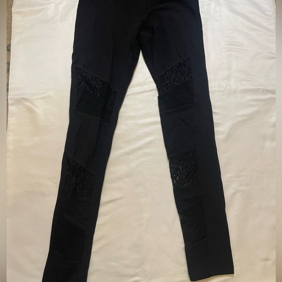 Guess size XS black leggings - Picture 1 of 2